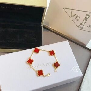 Van Cleef & Arpels 18K Gold Carnelian 5 Motifs Clover Bracelet